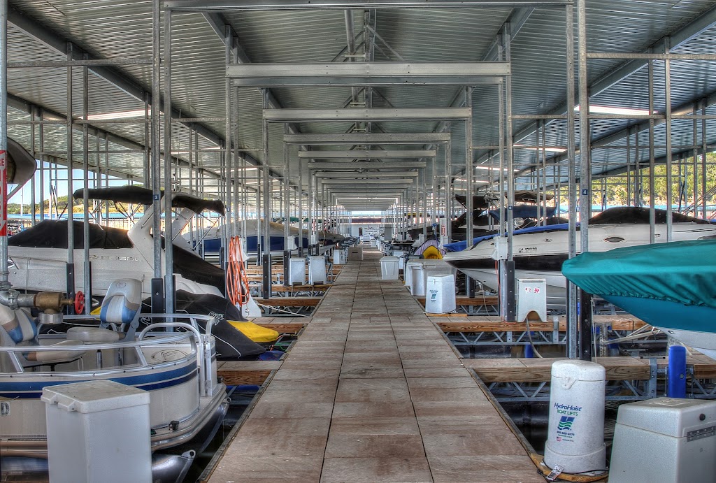 Crosswater Yacht Club | 1505 Hurst Creek Rd, Austin, TX 78734, USA | Phone: (512) 261-5253