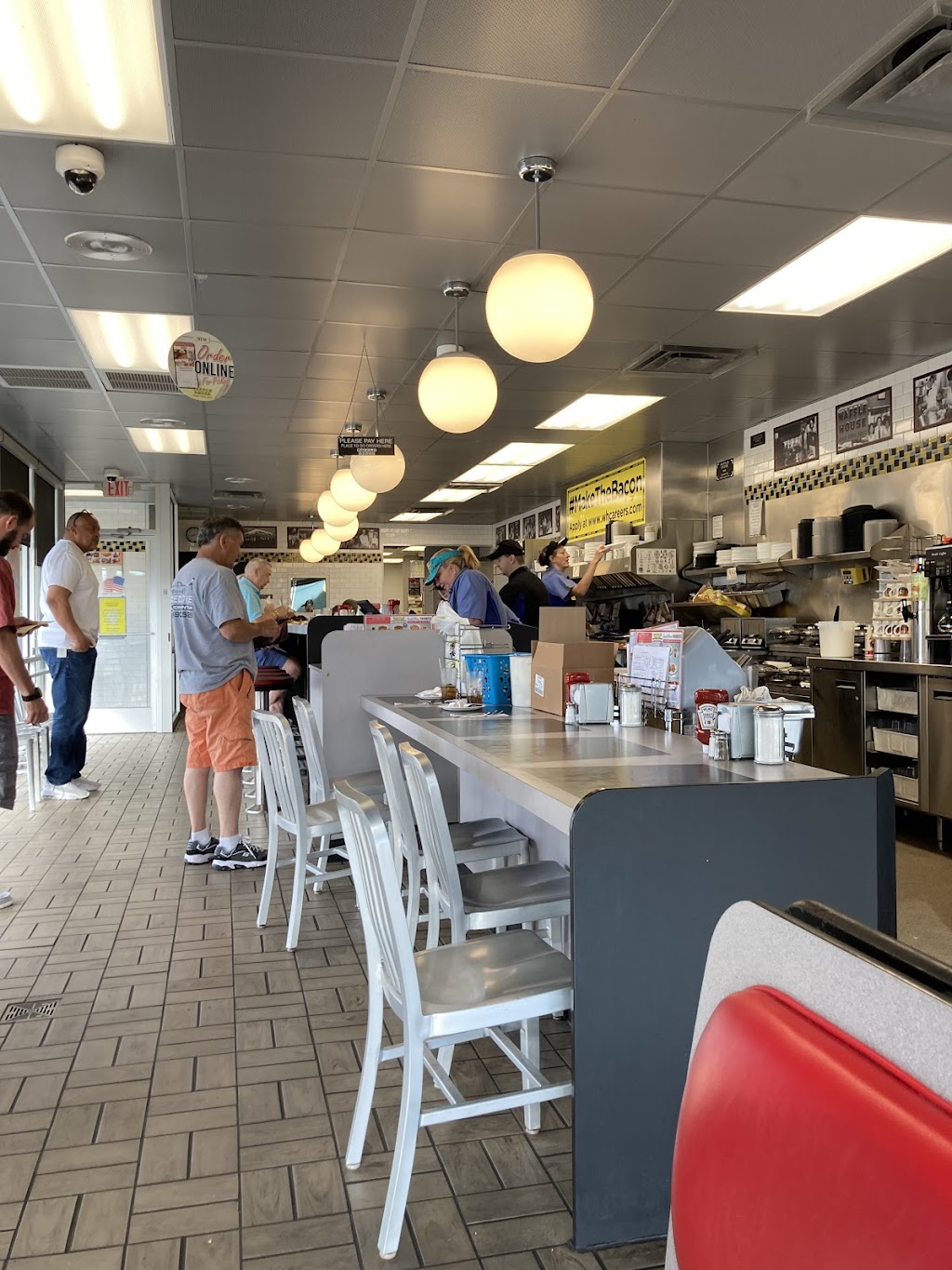 Waffle House | 1540 S Campus Dr, Creedmoor, NC 27522, USA | Phone: (919) 690-9013