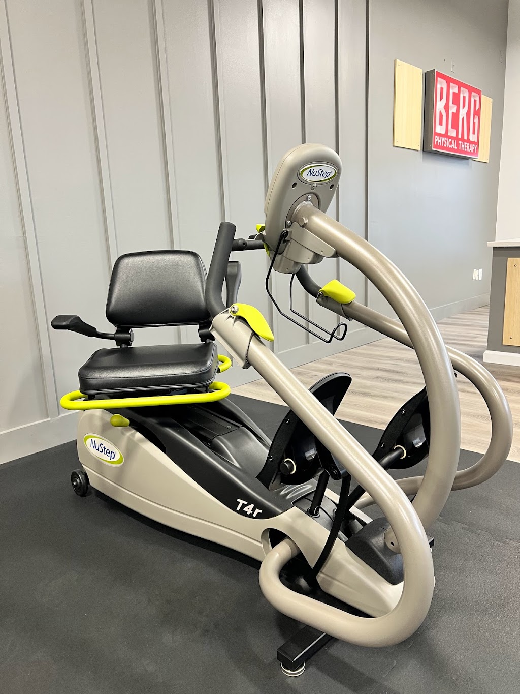 BERG Physical Therapy | 2905 US-9, Howell Township, NJ 07731, USA | Phone: (732) 416-4617