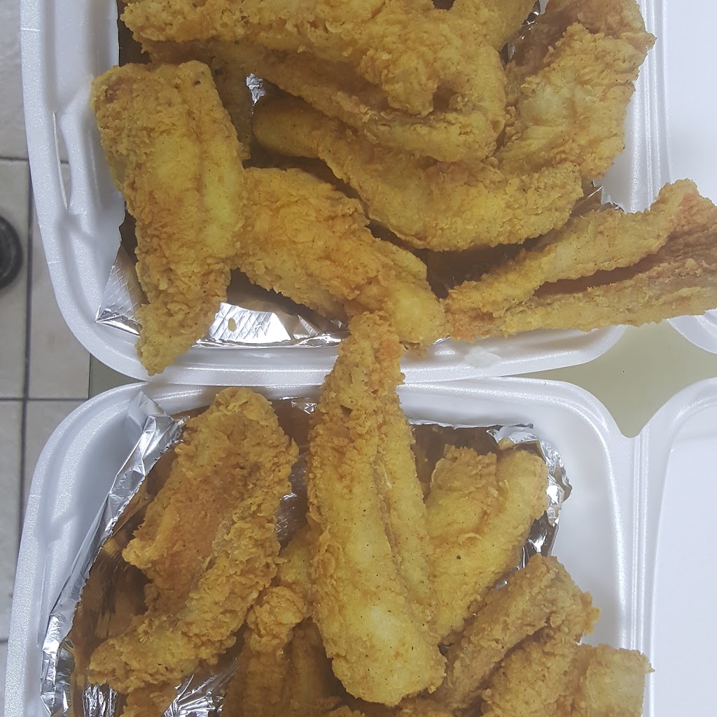 Omars Seafood & Grill | 12520 St Clair Ave., Cleveland, OH 44108, USA | Phone: (216) 451-2098