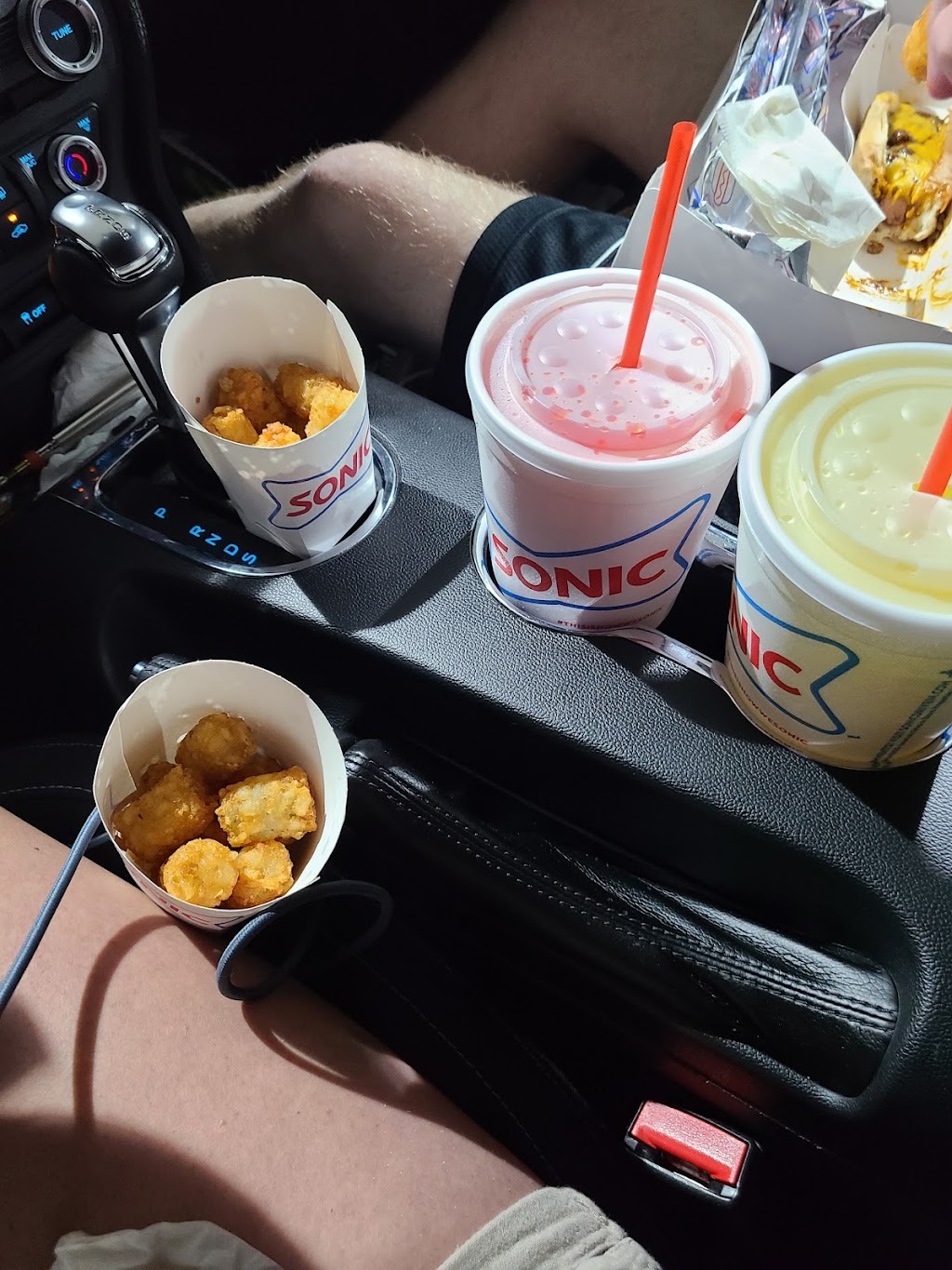 Sonic Drive-In | 815 N Telegraph Rd, Monroe, MI 48162, USA | Phone: (734) 731-5559