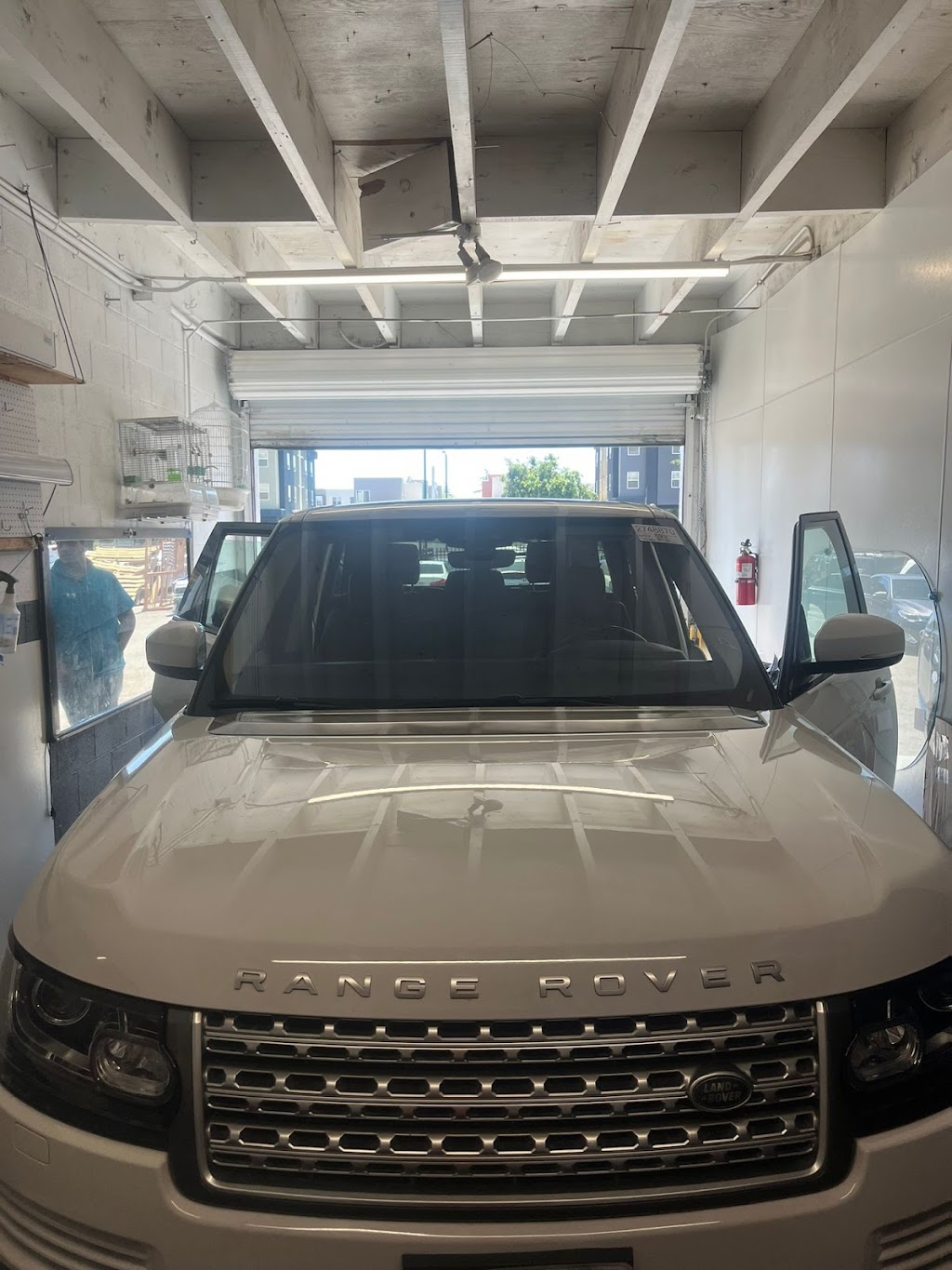 Auto Glass Force & Window Tinting | 790 Montague Expy, San Jose, CA 95131, USA | Phone: (408) 444-9404