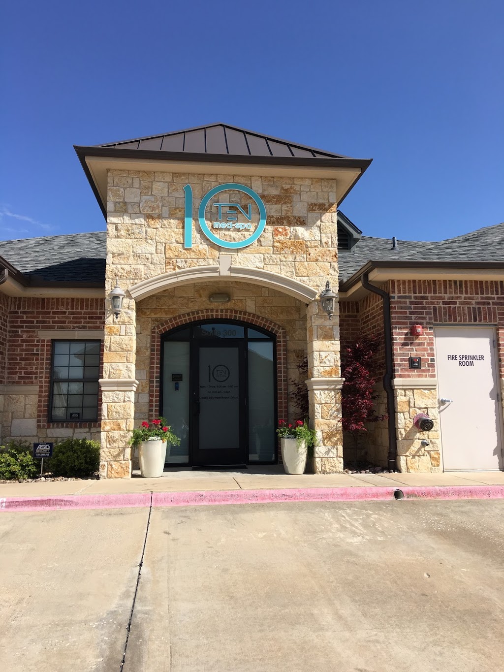 10 Med Spa | 4682 McDermott Rd #300, Plano, TX 75024, USA | Phone: (972) 832-6287