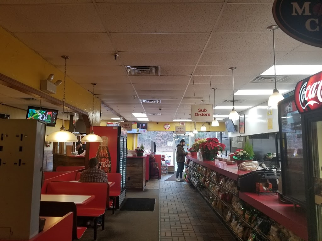 Christophers Subs & Pizza | 264 Main Dunstable Rd, Nashua, NH 03062, USA | Phone: (603) 883-2362