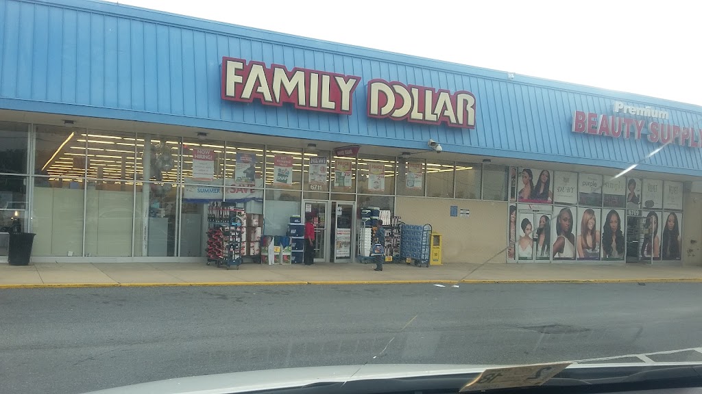 Family Dollar | 6711 Annapolis Rd, Landover Hills, MD 20784, USA | Phone: (301) 683-0340