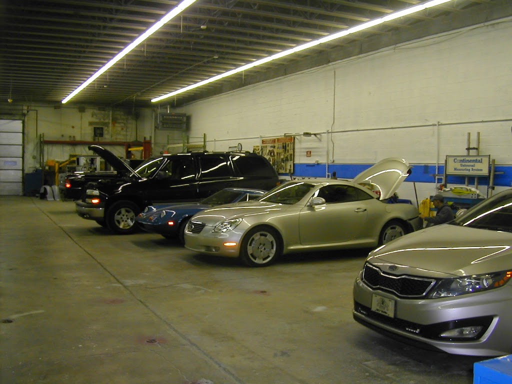 Steves Auto Body Inc | 212 Lincoln Hwy, Fairless Hills, PA 19030, USA | Phone: (215) 946-6555