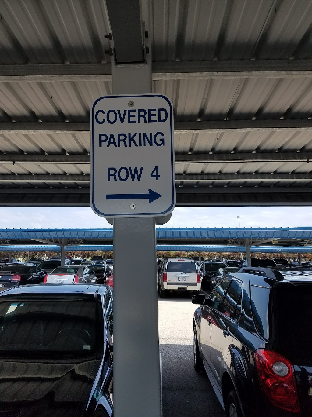 Super Park Parking C | 4359 Cypress Rd, St Ann, MO 63074, USA | Phone: (314) 890-2800