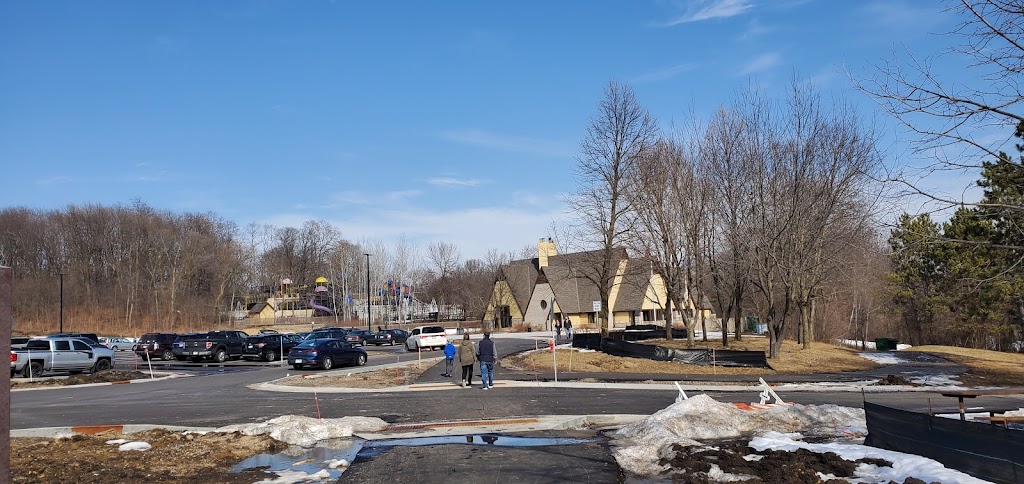 Hyland Lake Park Reserve Visitor Center | 10145 E Bush Lake Rd, Bloomington, MN 55438, USA | Phone: (763) 694-7687