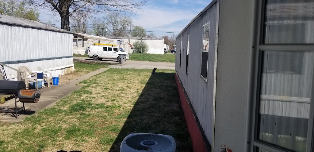 Yarwood Mobile Home Park | 406 North St, Radcliff, KY 40160, USA | Phone: (270) 351-3292