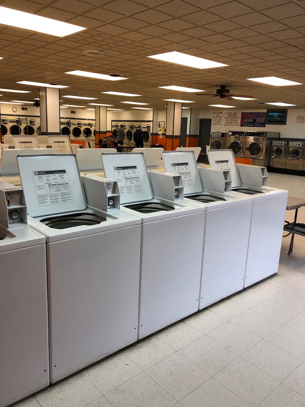 Ford City Coin-Op Laundromat | 1622 5th Ave, Ford City, PA 16226, USA | Phone: (724) 421-7179