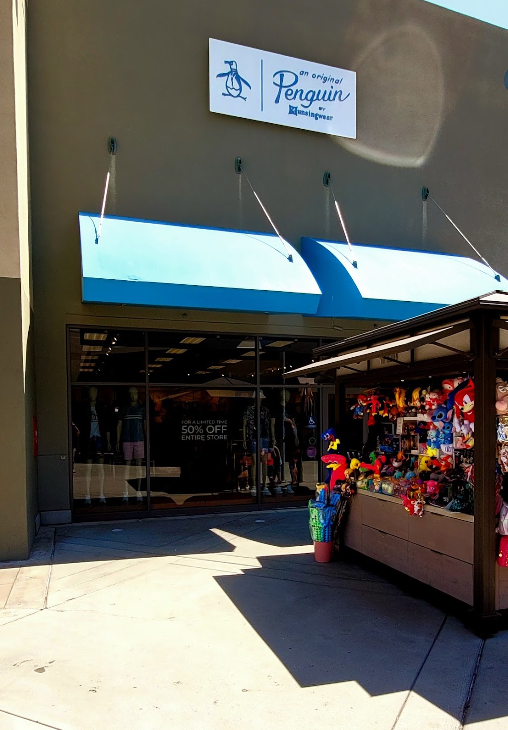 Original Penguin | 20 City Boulevard West Space Space #712, Orange, CA 92868, USA | Phone: (714) 939-7732