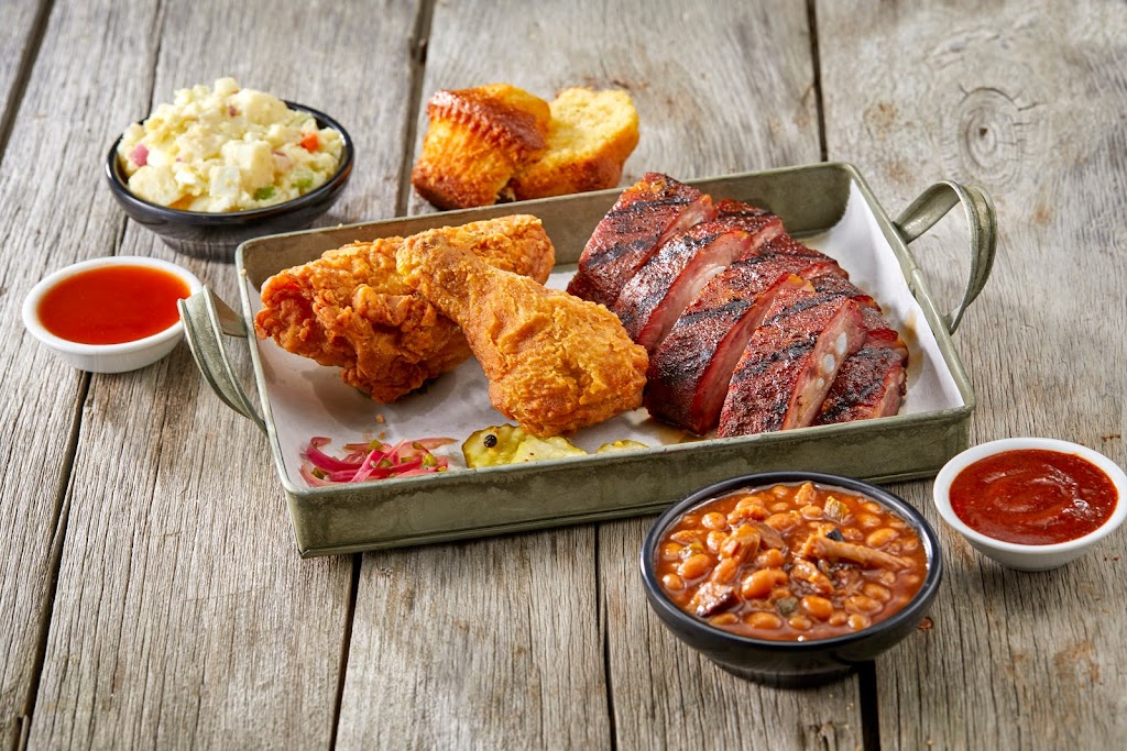 Famous Daves Bar-B-Que | 36601 Warren Rd, Westland, MI 48185, USA | Phone: (734) 595-1000