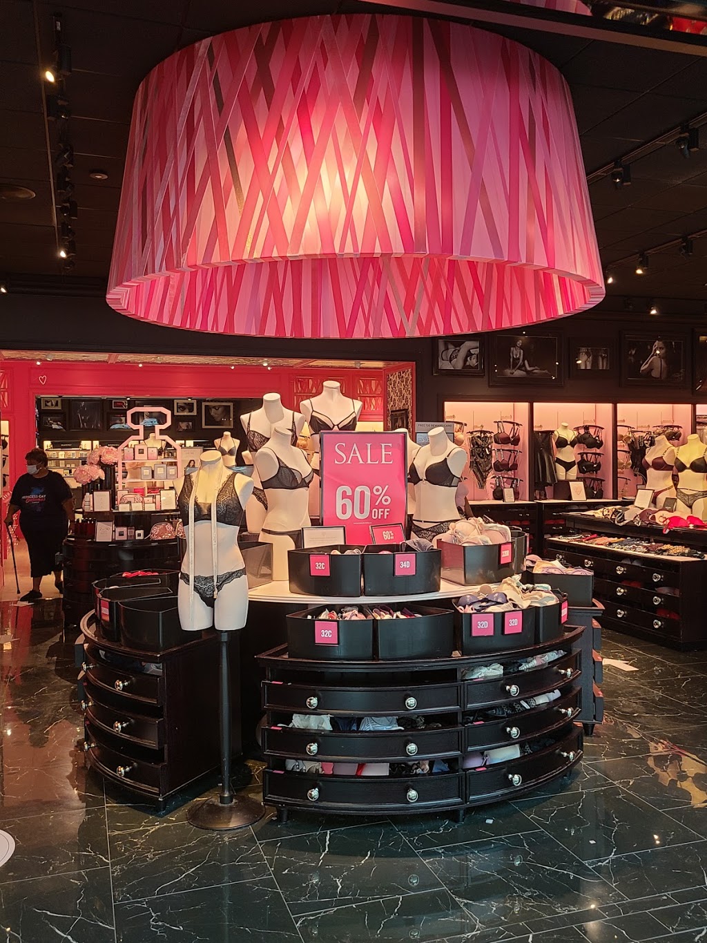 Victorias Secret & PINK | 8000 Mall Pkwy, Stonecrest, GA 30038, USA | Phone: (678) 526-2534