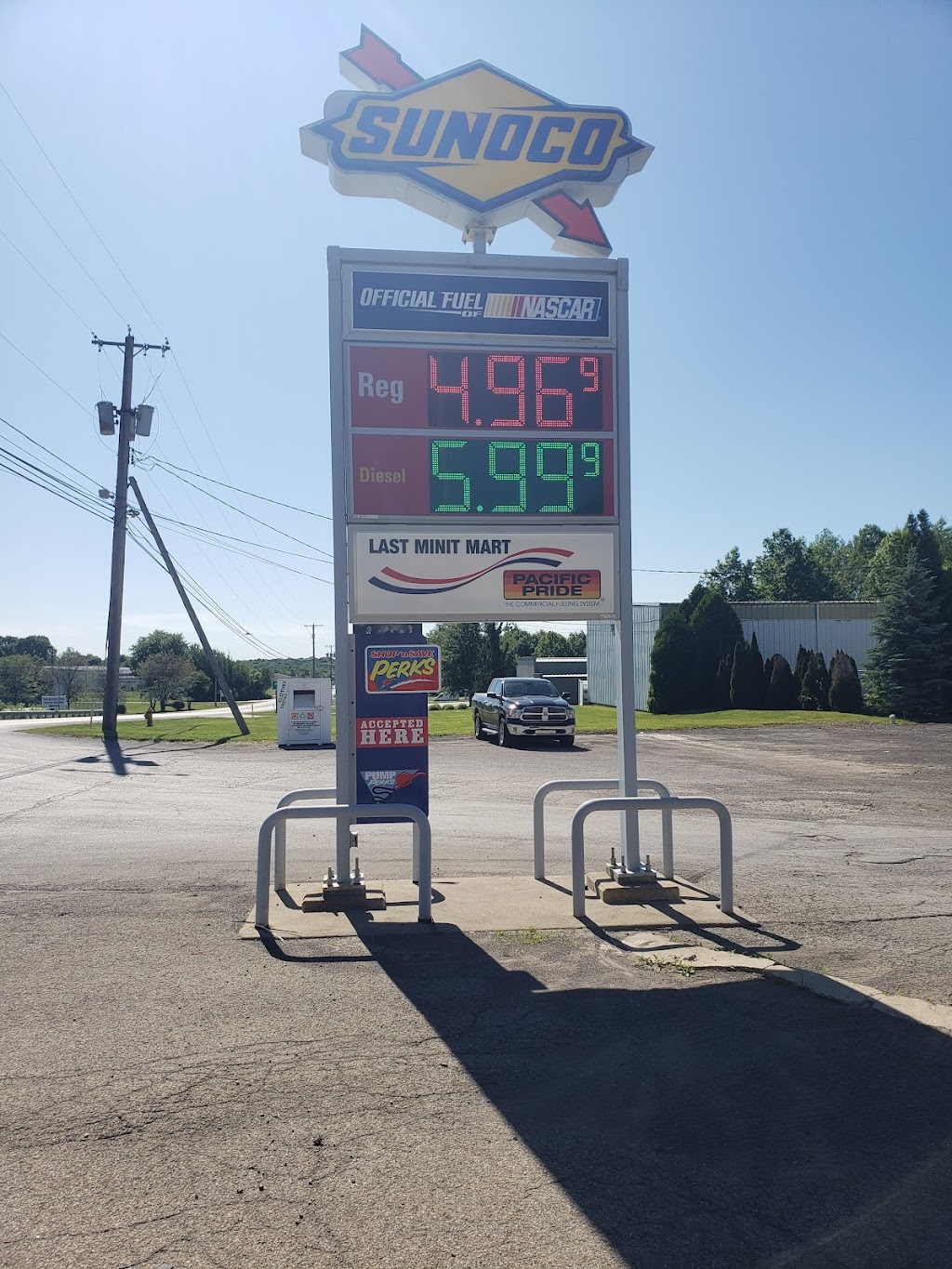 Sunoco Gas Station | 2895 New Butler Rd, New Castle, PA 16101, USA | Phone: (724) 321-9266