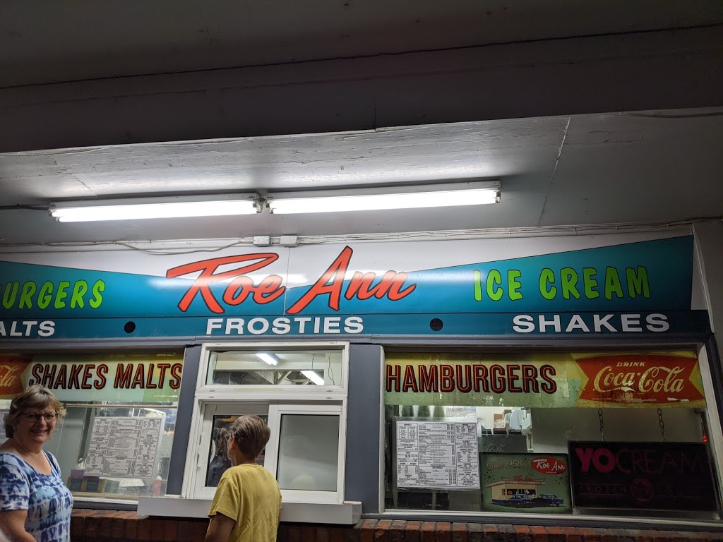 Roe-Ann Drive-In | 929 S Washington Ave, Emmett, ID 83617, USA | Phone: (208) 365-5911