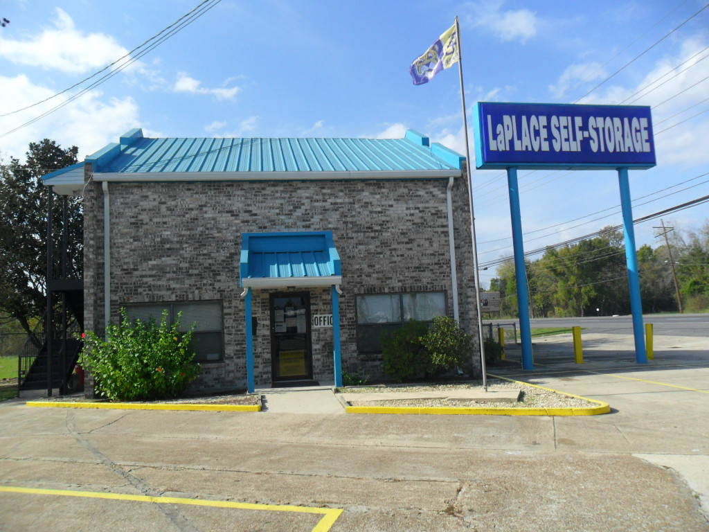 Laplace Self Storage | 2217 W Airline Hwy, Laplace, LA 70068, USA | Phone: (985) 652-7606