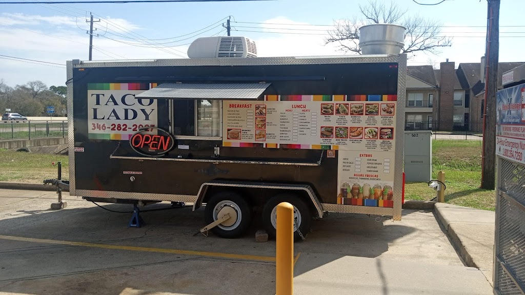 Taco lady | 502 TX-332, Lake Jackson, TX 77566, USA | Phone: (346) 282-2027