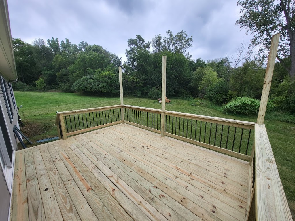 Brians Custom Decks & Roofing | 2366 E 375 S, Warsaw, IN 46580, USA | Phone: (574) 551-2626