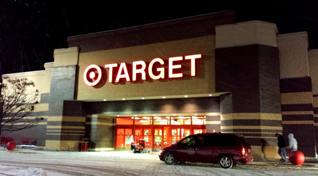 Target | 975 Co Rd E East, Vadnais Heights, MN 55127, USA | Phone: (651) 483-9637