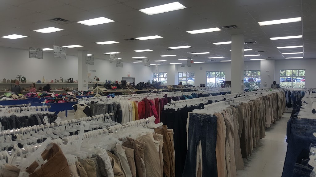 Goodwill Industries of Eastern NC Inc. - New Hope | 4401 N New Hope Rd, Raleigh, NC 27604, USA | Phone: (919) 861-8992