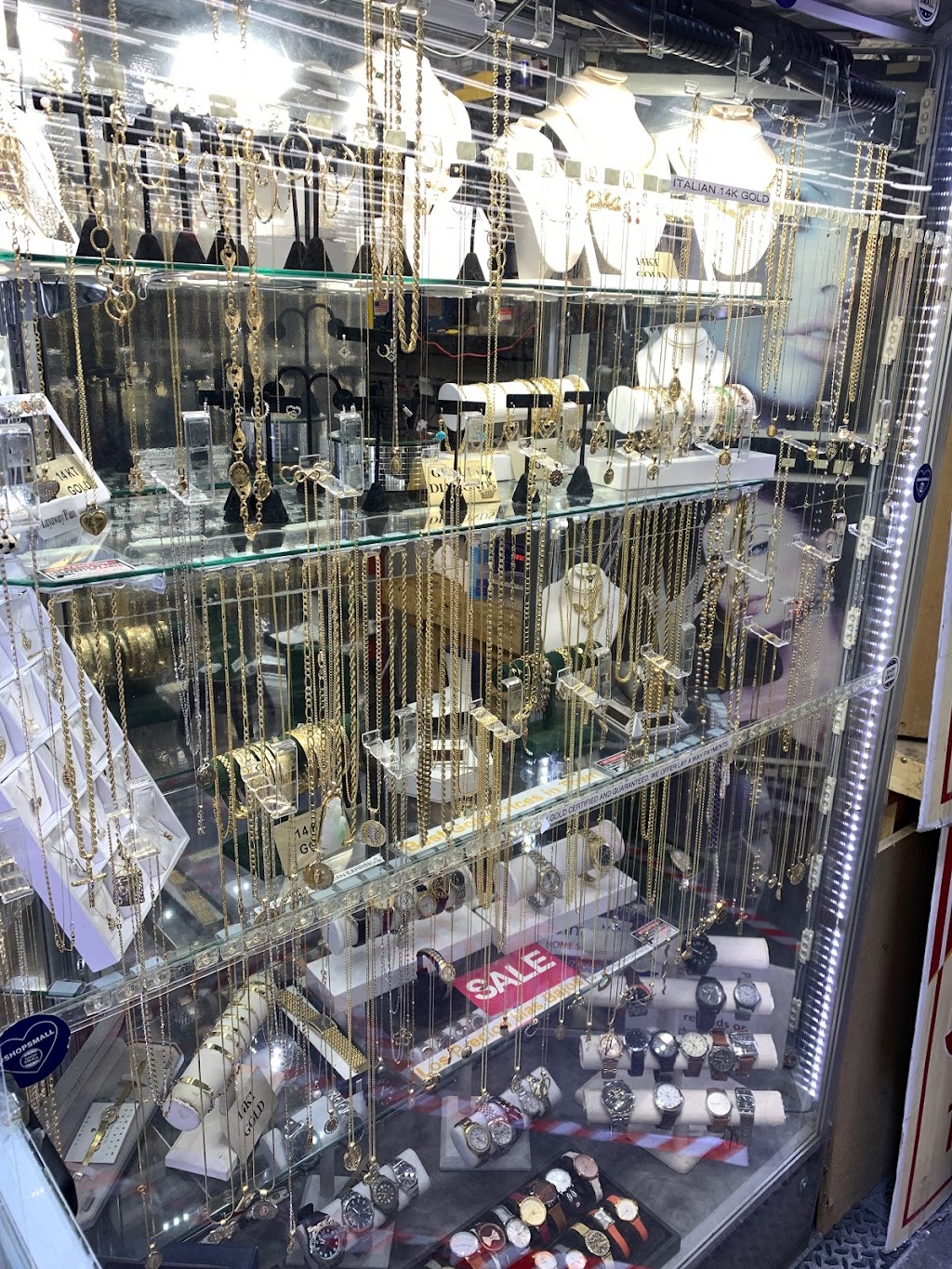 Superior Jewelry Store/ Franzia Jewels | 1130 W 6th St, Corona, CA 92882, USA | Phone: (951) 893-7467