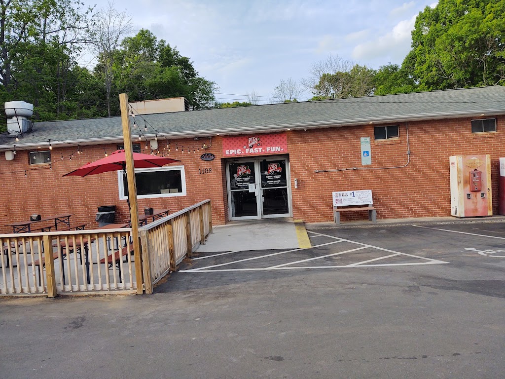 Pita Wheel | 1108 E Main St, Dallas, NC 28034, USA | Phone: (704) 215-7414