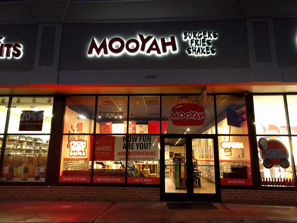 MOOYAH Burgers, Fries & Shakes | 1882 Pleasantville Rd, Briarcliff Manor, NY 10510, USA | Phone: (914) 236-3647