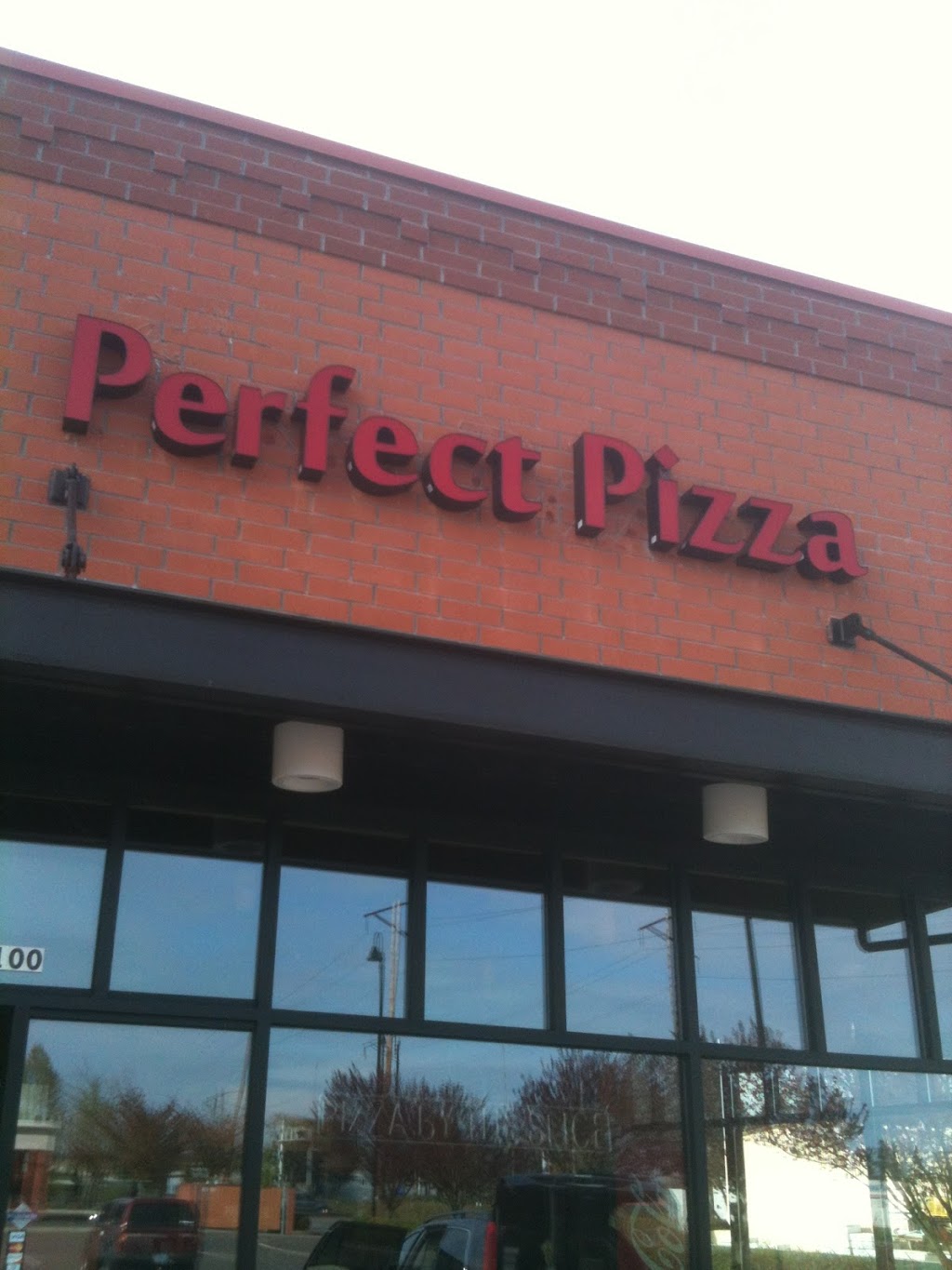 Perfect Pizza Company | 9460 SW Wilsonville Rd, Wilsonville, OR 97070, USA | Phone: (503) 855-4893