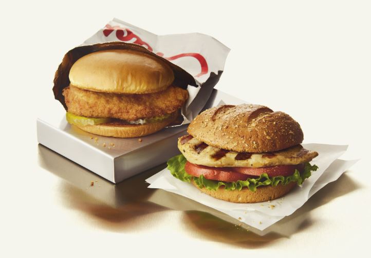 Chick-fil-A | 5908 W Thunderbird Rd, Glendale, AZ 85306, USA | Phone: (602) 283-4848