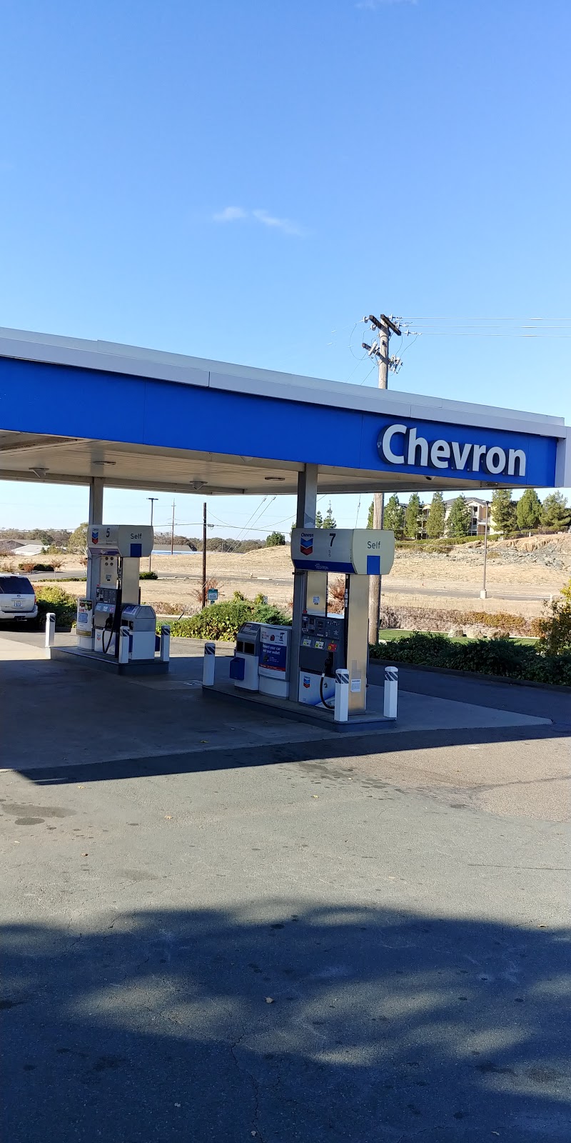 Chevron | Ridge Rd #4, Sutter Creek, CA 95685, USA | Phone: (209) 267-5990