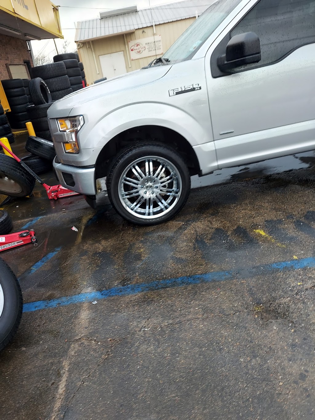 Duran Tire Shop | 1506 Canal Blvd, Thibodaux, LA 70301, USA | Phone: (985) 381-0021