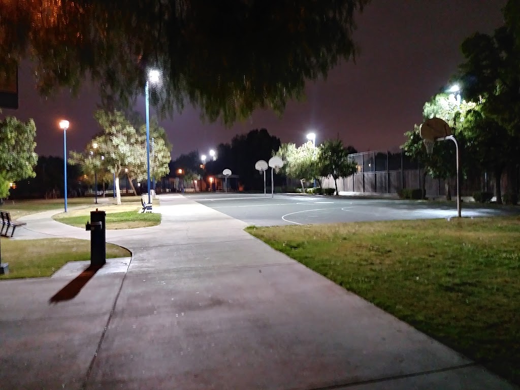 Clara Street Park | 4835 Clara St, Cudahy, CA 90201, USA | Phone: (323) 773-5143