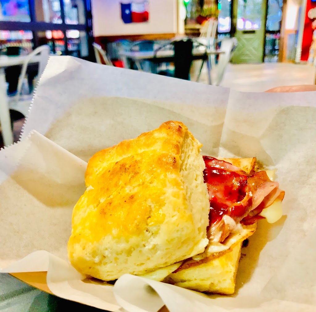 Biscuit Lovers | 403 E Main St, Tomball, TX 77375, USA | Phone: (346) 298-5683