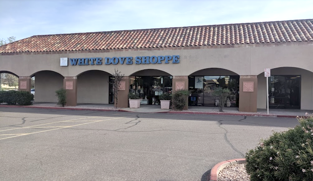 White Dove Thrift Shoppe | 8461 E McDonald Dr, Scottsdale, AZ 85250, USA | Phone: (480) 609-1190