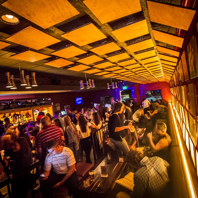 Vinyl Room | 221 Park Rd, Burlingame, CA 94010, USA | Phone: (650) 347-7656