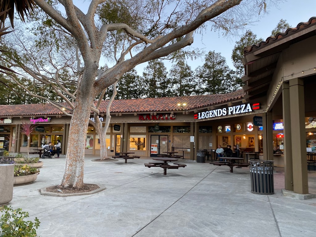 Legends Pizza Co. | 19732 Stevens Creek Blvd, Cupertino, CA 95014, USA | Phone: (408) 255-0500
