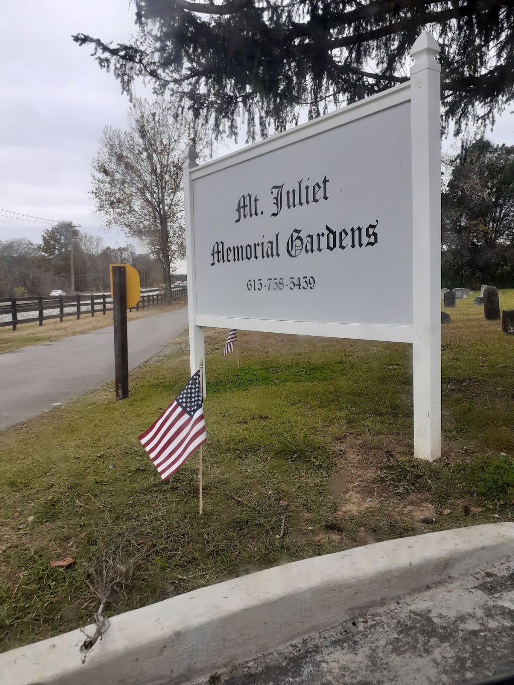 Mt Juliet Memorial Gardens | 654 W Division St, Mt. Juliet, TN 37122, USA | Phone: (615) 758-5459