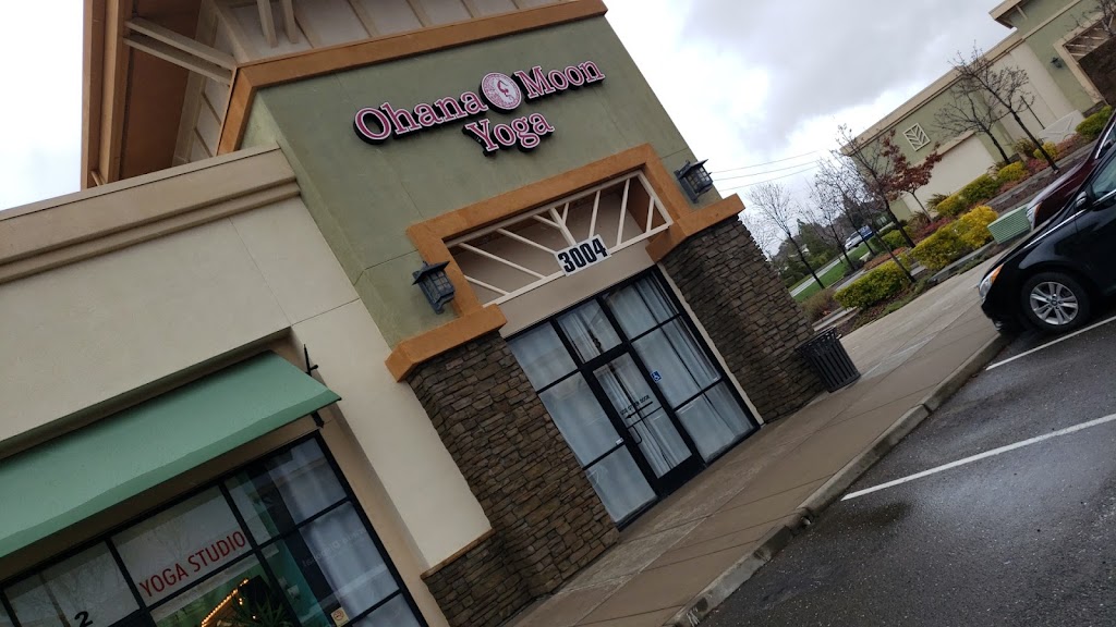 Ohana Moon Yoga | 3004 Green Valley Rd E-2, Cameron Park, CA 95682, USA | Phone: (530) 208-3157