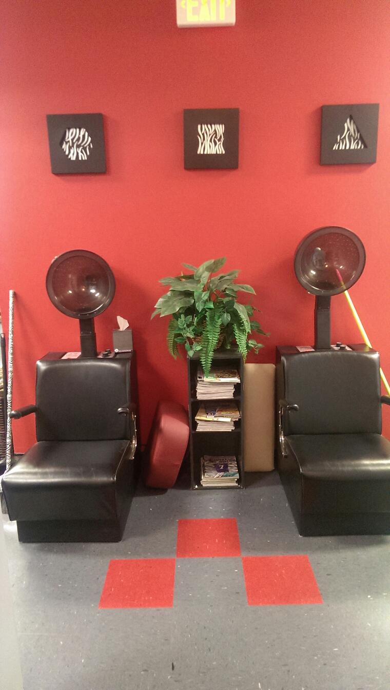 Vogue Salon | 511 Hampton Way, Richmond, KY 40475, USA | Phone: (859) 623-5770