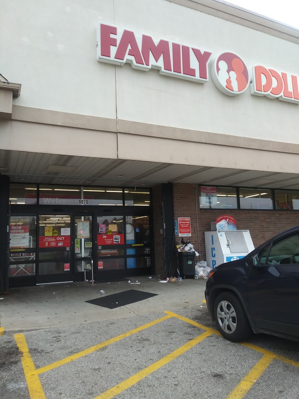 Family Dollar | 9070 W Florissant Ave, St. Louis, MO 63136, USA | Phone: (314) 684-1984