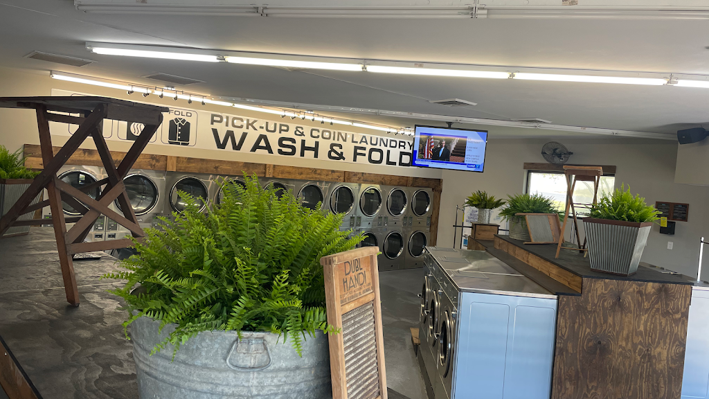 Laundry Lounge | 2407 N Fayetteville St, Asheboro, NC 27203, USA | Phone: (336) 225-7171