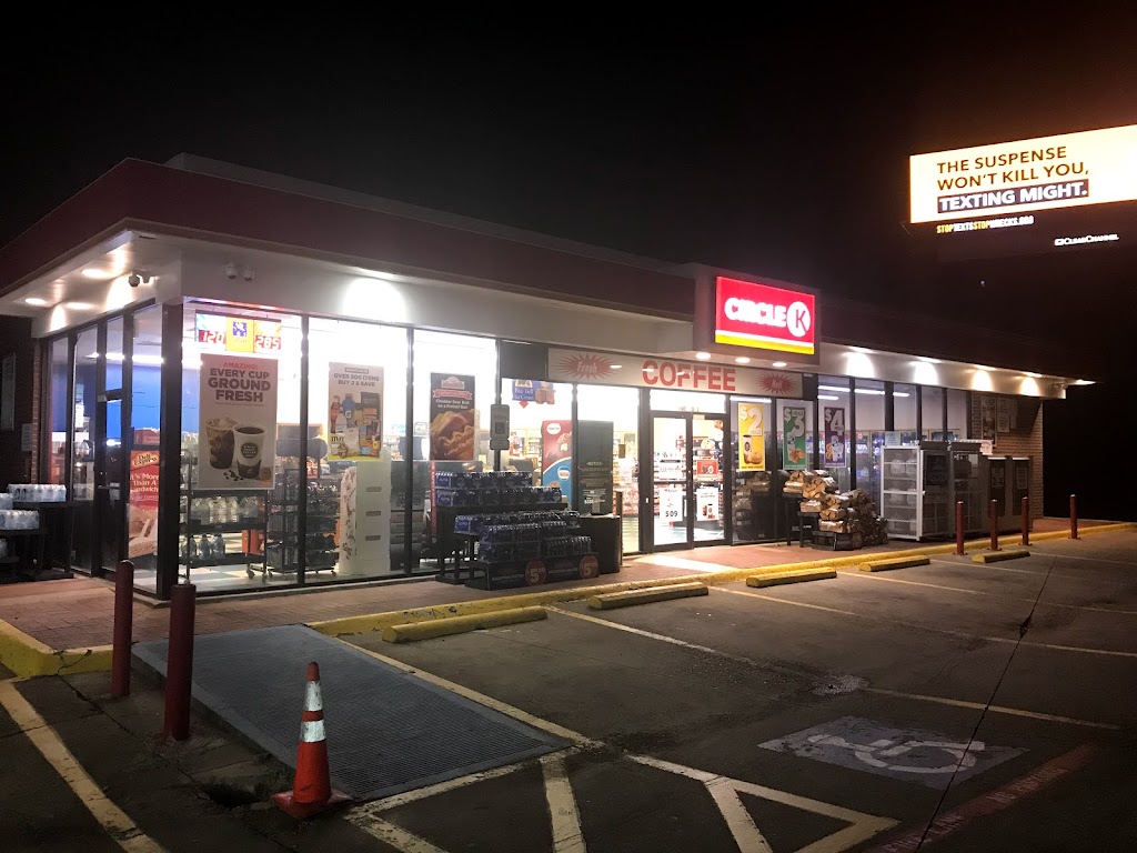 Circle K | 600 S Stemmons Fwy, Lake Dallas, TX 75065, USA | Phone: (940) 321-0703