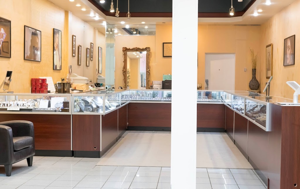 Nickys Jewelry & Repairs | 180 NJ-35, Eatontown, NJ 07724, USA | Phone: (201) 898-4505