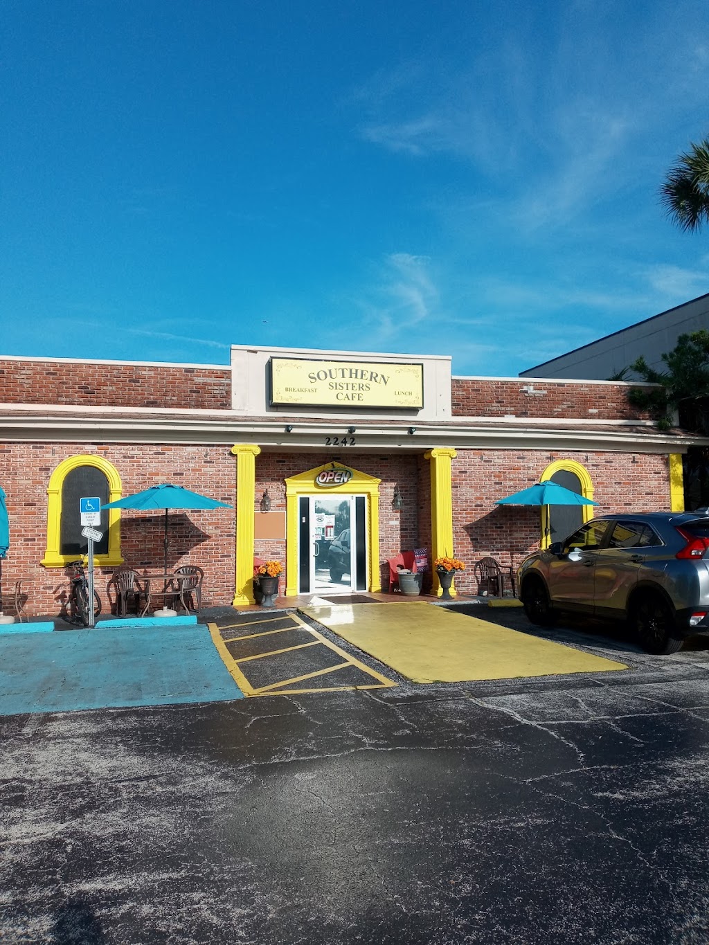 Southern Sisters Cafe | 2242 Sarno Rd, Melbourne, FL 32935, USA | Phone: (321) 775-3442