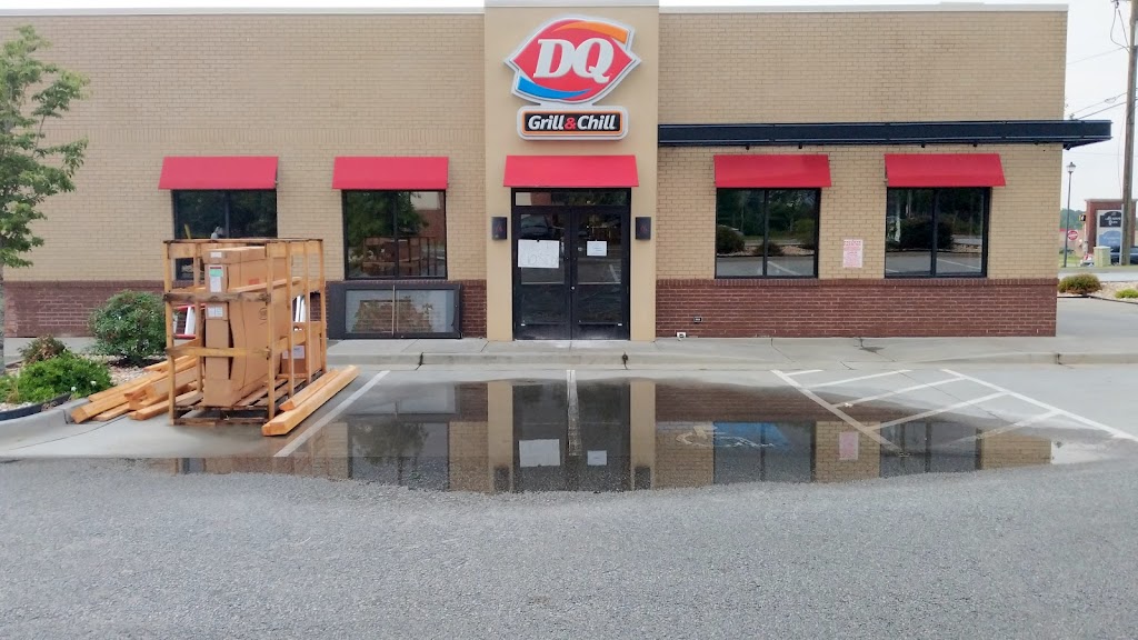 Dairy Queen Grill & Chill | 8045 Senoia Rd, Fairburn, GA 30213, USA | Phone: (770) 626-3041