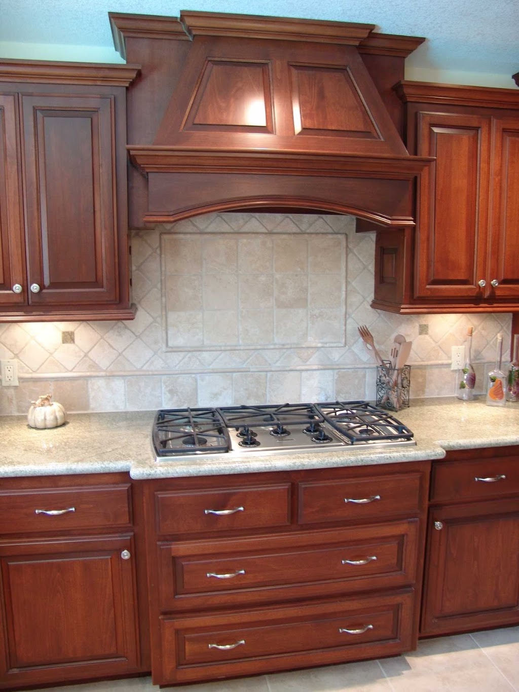 Riverside Cabinets | 9693 Rudicill St, Riverside, CA 92503, USA | Phone: (951) 688-0569