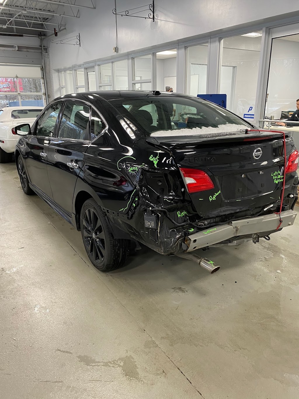 Klaben Body Shop & Collision Center Kent | 2100 E Main St, Kent, OH 44240, USA | Phone: (330) 678-0555