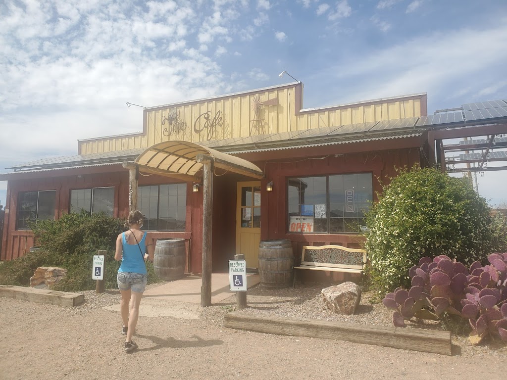 The Cafe | 3280 AZ-82, Sonoita, AZ 85637, USA | Phone: (520) 455-5044