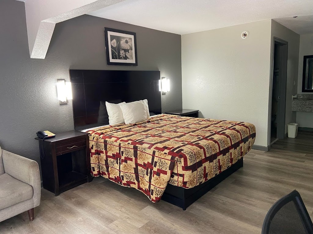 Speedway Inn & Suites | 2014 N Expy, Griffin, GA 30223, USA | Phone: (770) 229-6001
