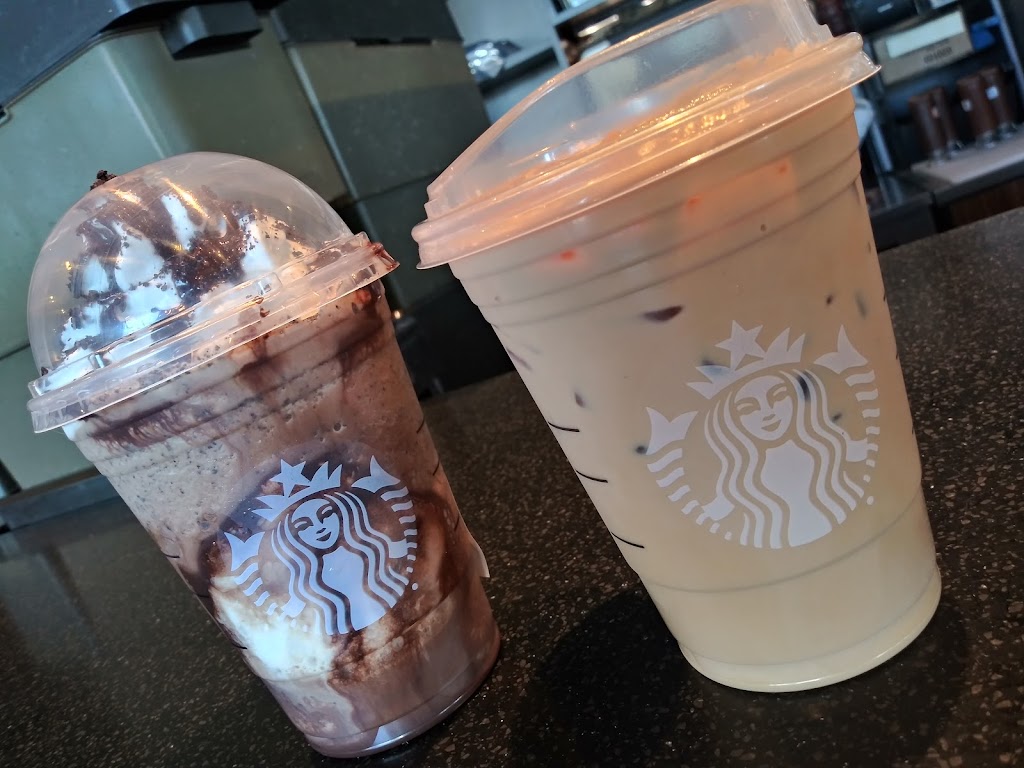 Starbucks | 11029 Causeway Blvd, Brandon, FL 33511, USA | Phone: (813) 681-7607